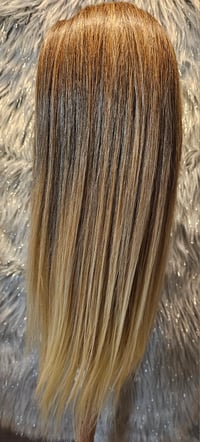 Image 1 of VALERIA 2