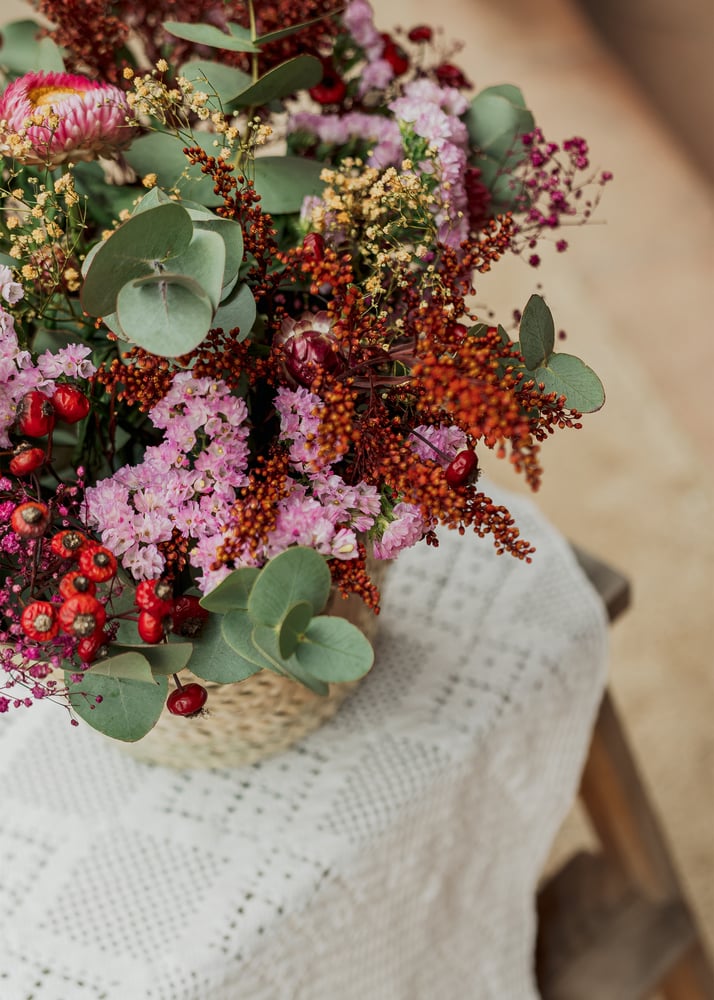 Image of Centro seco en cesta 