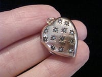 Image 1 of Edwardian 9ct yellow gold seed pearl locket