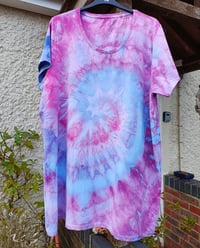 Image 2 of Ladies ice dyed top size 30-32