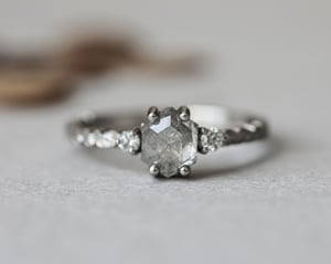 Image of *SALE - was £2650* Platinum, hexagonal rose-cut grey diamond trilogy ring (IOW193)
