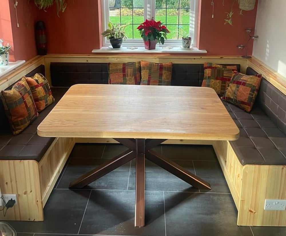 rounded edge solid oak Industrial spider leg table