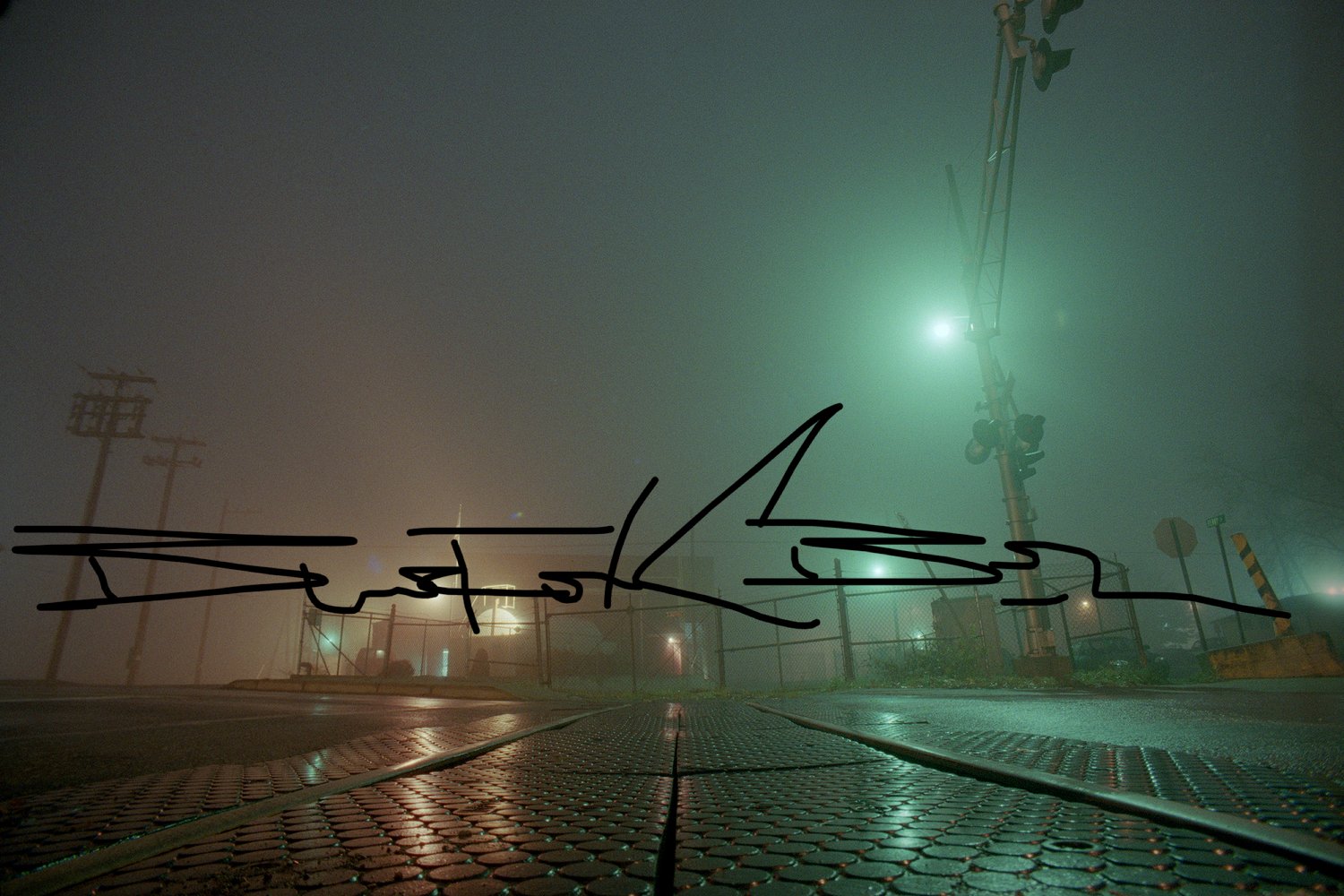 Image of Photo 018: Railroad Tracks at Mahoning Street Crossing.