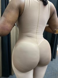 Image 2 of Long Leg Shaper 4 Hook Fajas