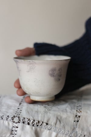 Image of tulip teacup 