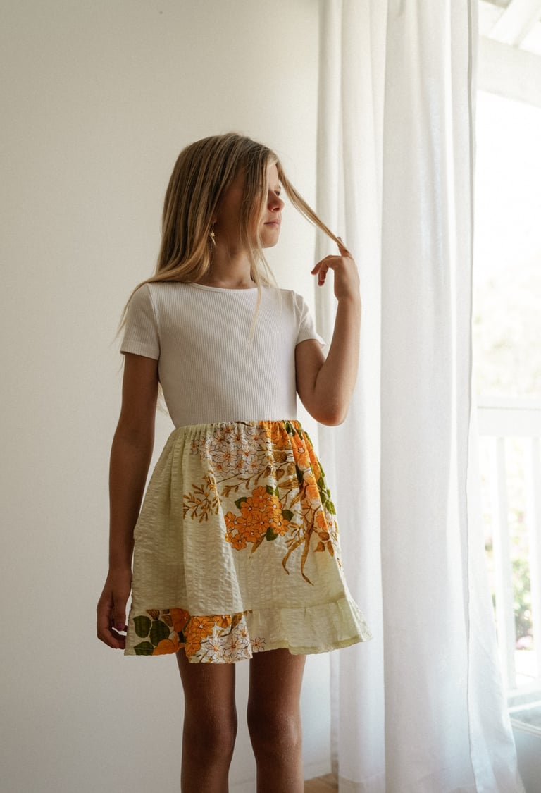 THE DAINTY SKIRT in BIRDIE Image 4