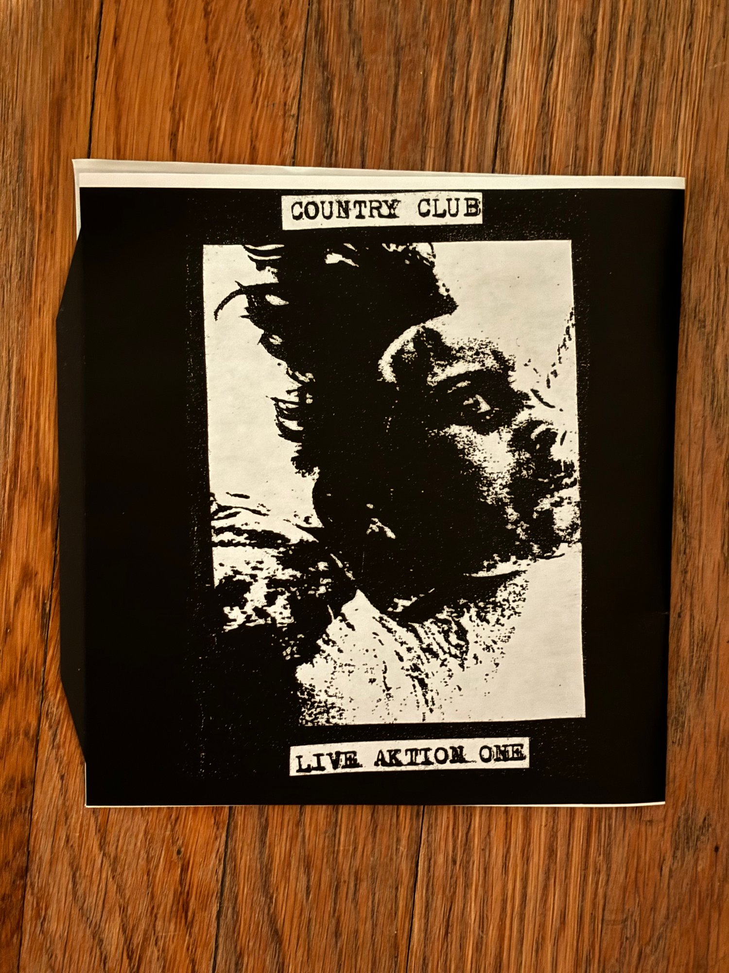 Country Club - Live Aktion One 7" (4 LEFT)