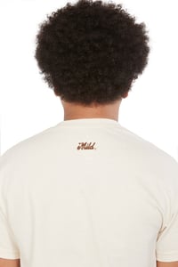 Image 4 of HUELGA TEE