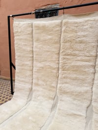 Image 3 of Tapis 182