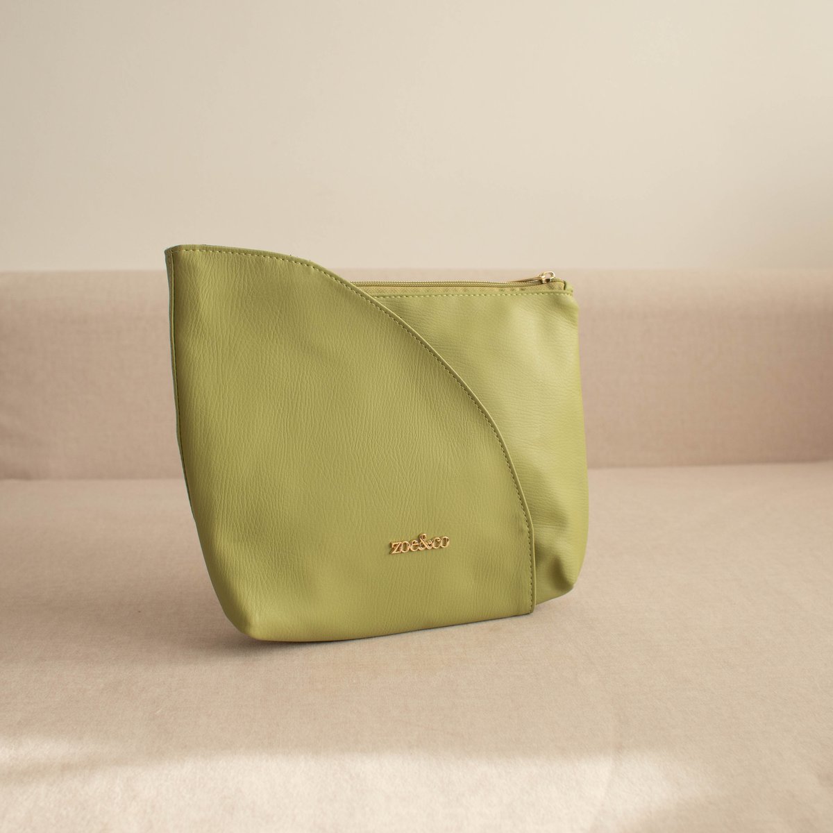 Image of ZOE_ARCHIVE_PISTACHIO Handbag 