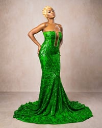 Image 2 of Imperial Queen