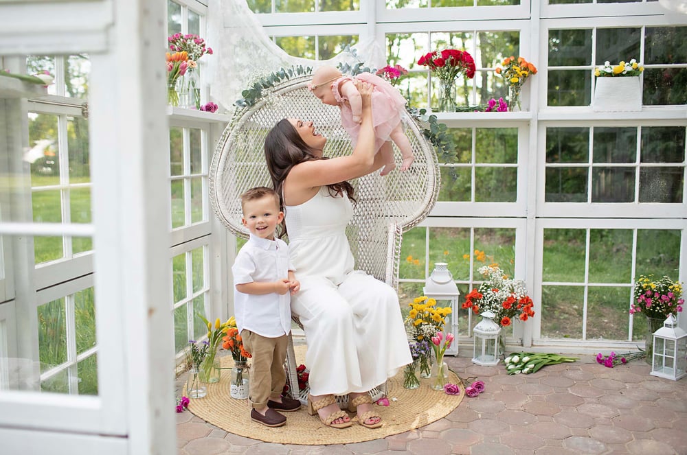 Image of 4/16 | Mommy + Me Greenhouse Minis