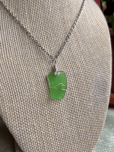 Image of Silver Wave Green Sea Glass Necklace