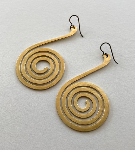 Image of Whirl Earrings