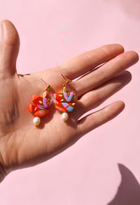 Image 1 of Bright Botanical Pearl Drops