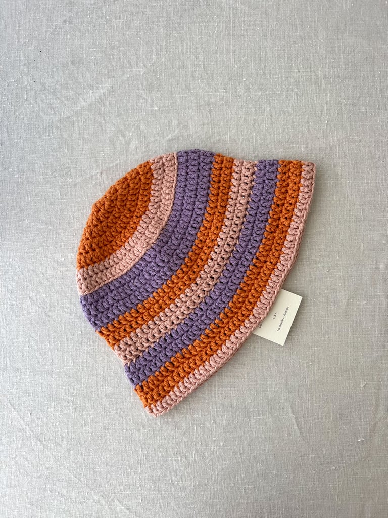 CROCHET HAT - SUNSET Image 2