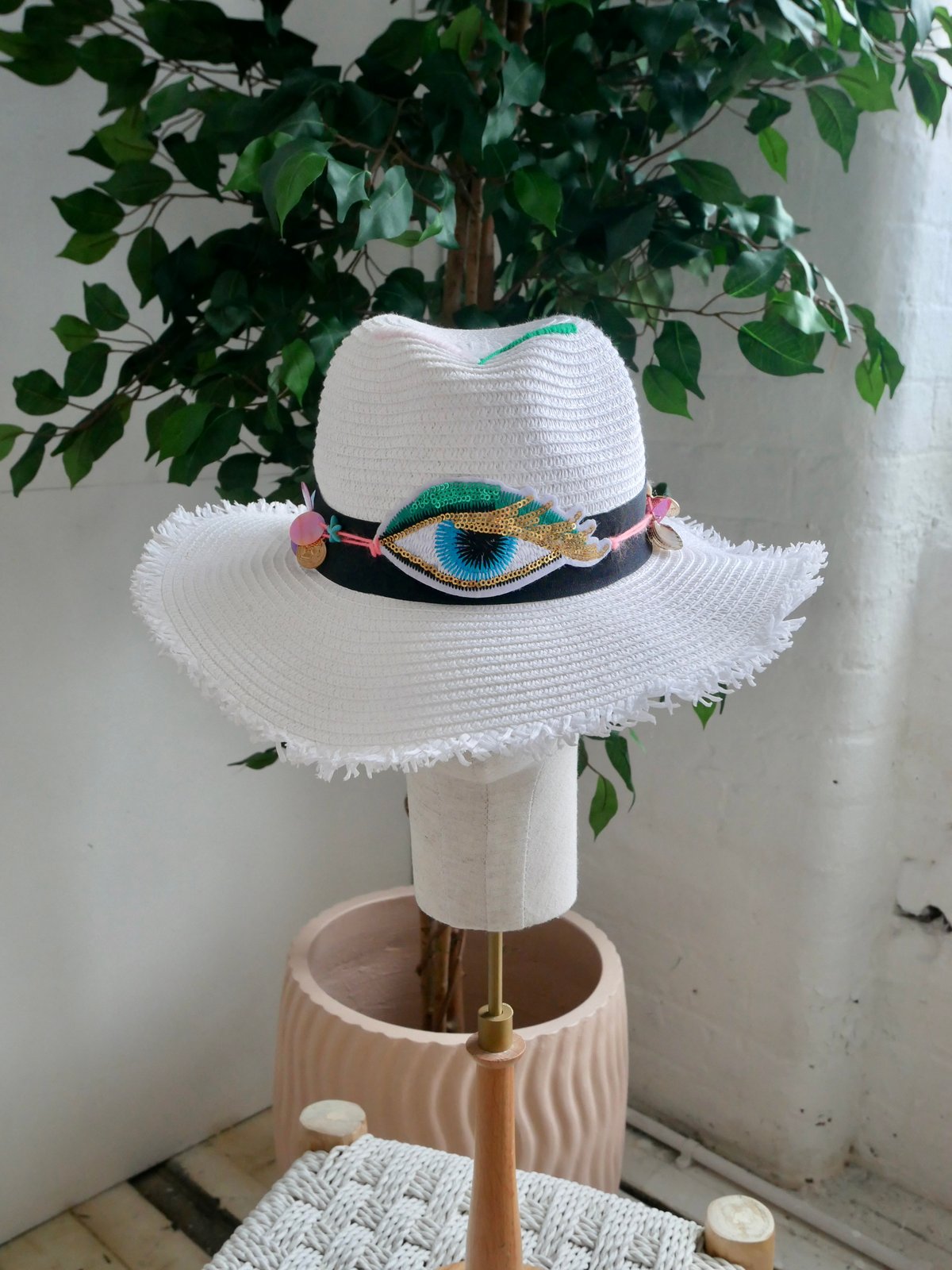 Kalkan Hat