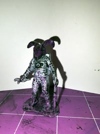 Image 1 of Tiny Skull Spaceman