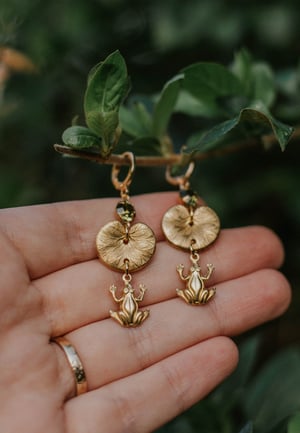 Image of Froggy Pond Earrings