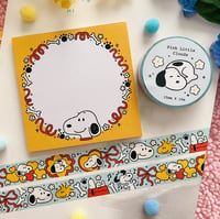 Image 1 of Snoopy Stationery