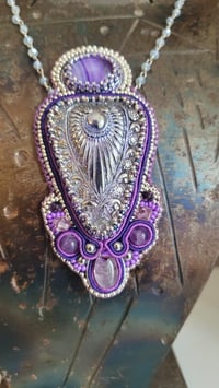 Image 2 of Collier brodé VIOLETTA