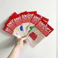 Image 4 of Patch Snoopy rouge années 70