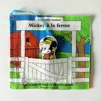 Image 1 of Imagier tissu Mickey à la ferme Fernand Nathan