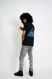 Image 3 of 617 Skyline T-shirt - Black 