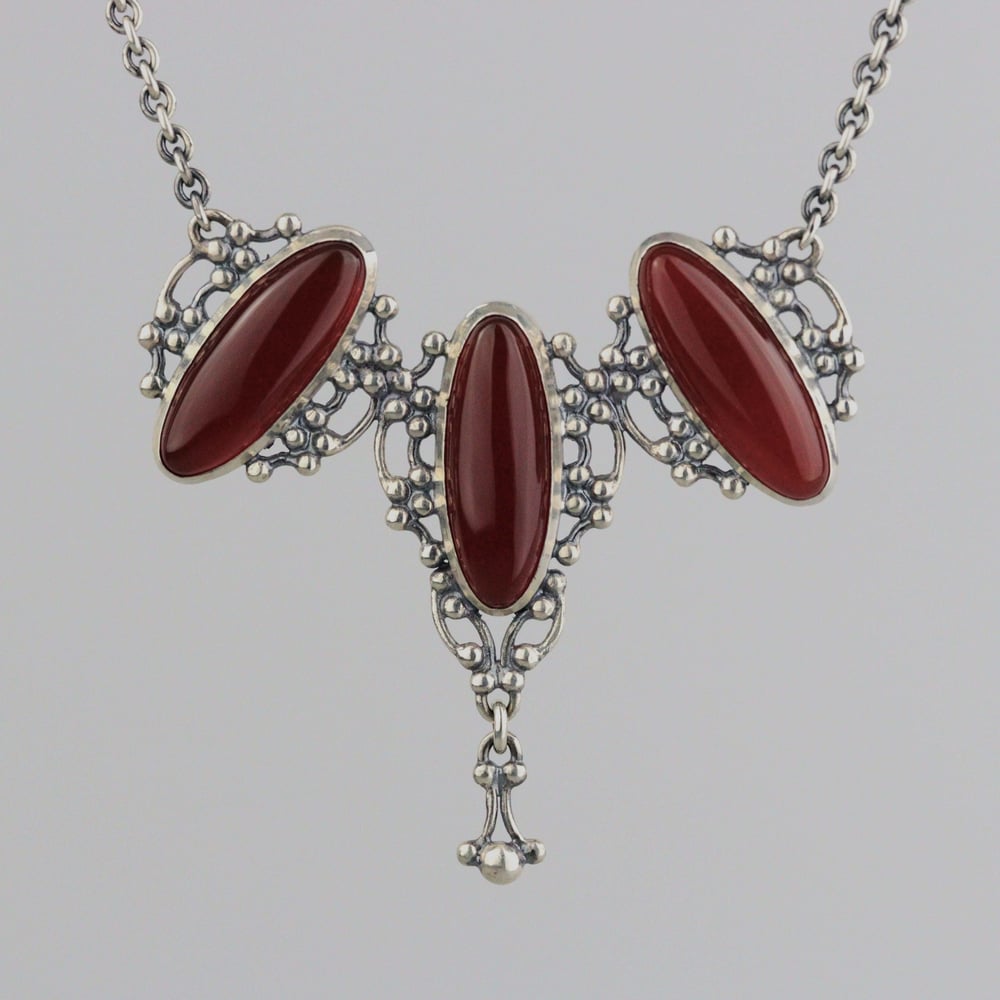 Image of Large Oval Trio Necklace
