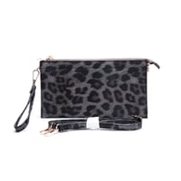Image 5 of Wristlet/Clutch/Crossbody - Beautiful Faux Pebbled Leather 