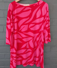 Image 4 of KylieJane Oversized top- pink and red