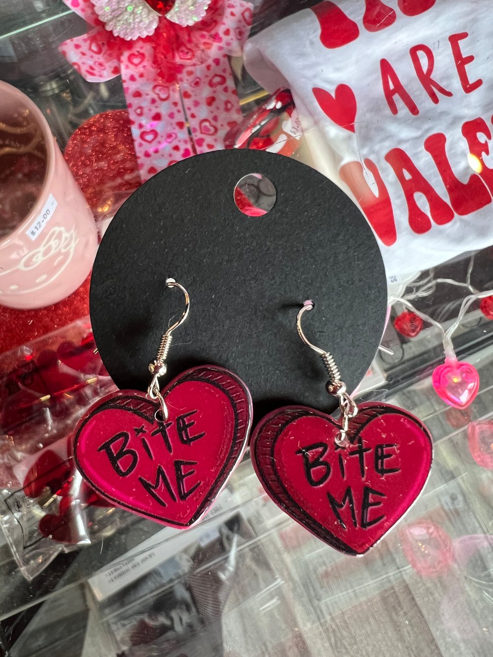 Bite me heart VALLOWEEN earrings 