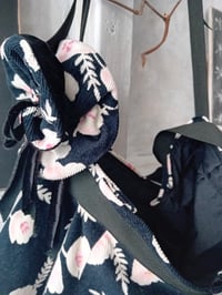 Image 3 of Black & Pink Bohemian Floral Cotton Fabric Shopping Bag Belle Époque Style