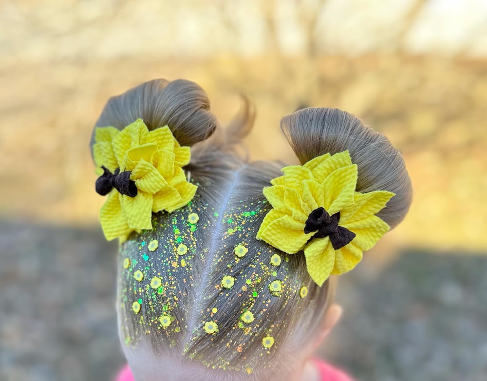 Image of Sunflower Piggies