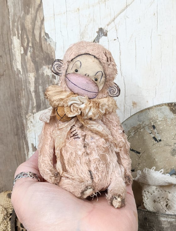 Image of 5"  Very distressed Old TOy  Shabby Pink  Munki by Whendi's Bears - B