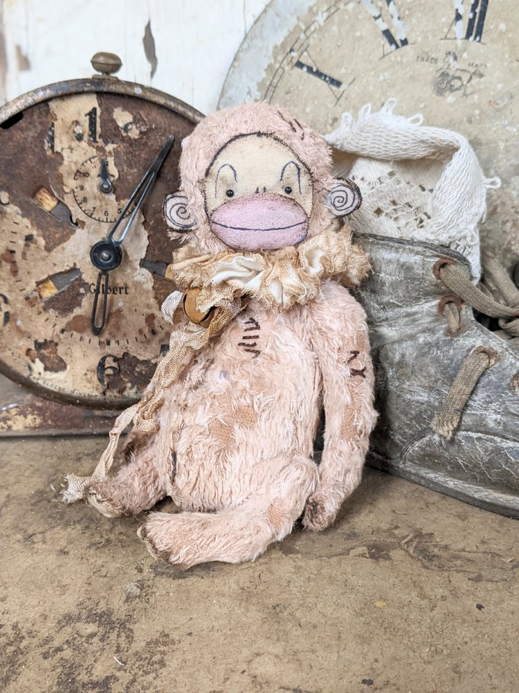 Image of 5"  Very distressed Old TOy  Shabby Pink  Munki by Whendi's Bears - B