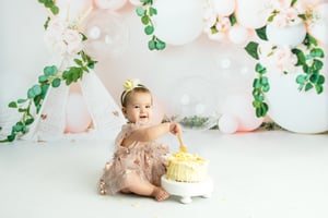 Image of PRECIOUS PEONY CAKE SMASH MINI