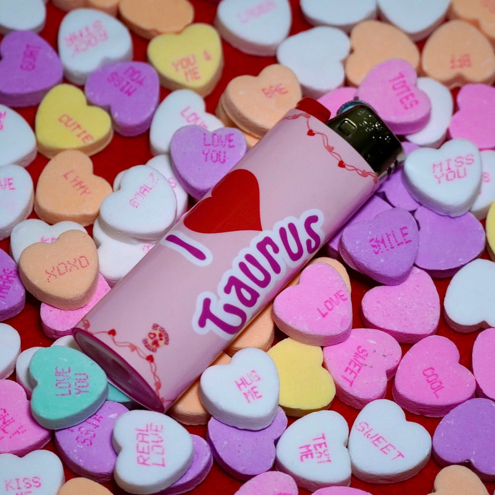Image of I <3 Taurus Lighter