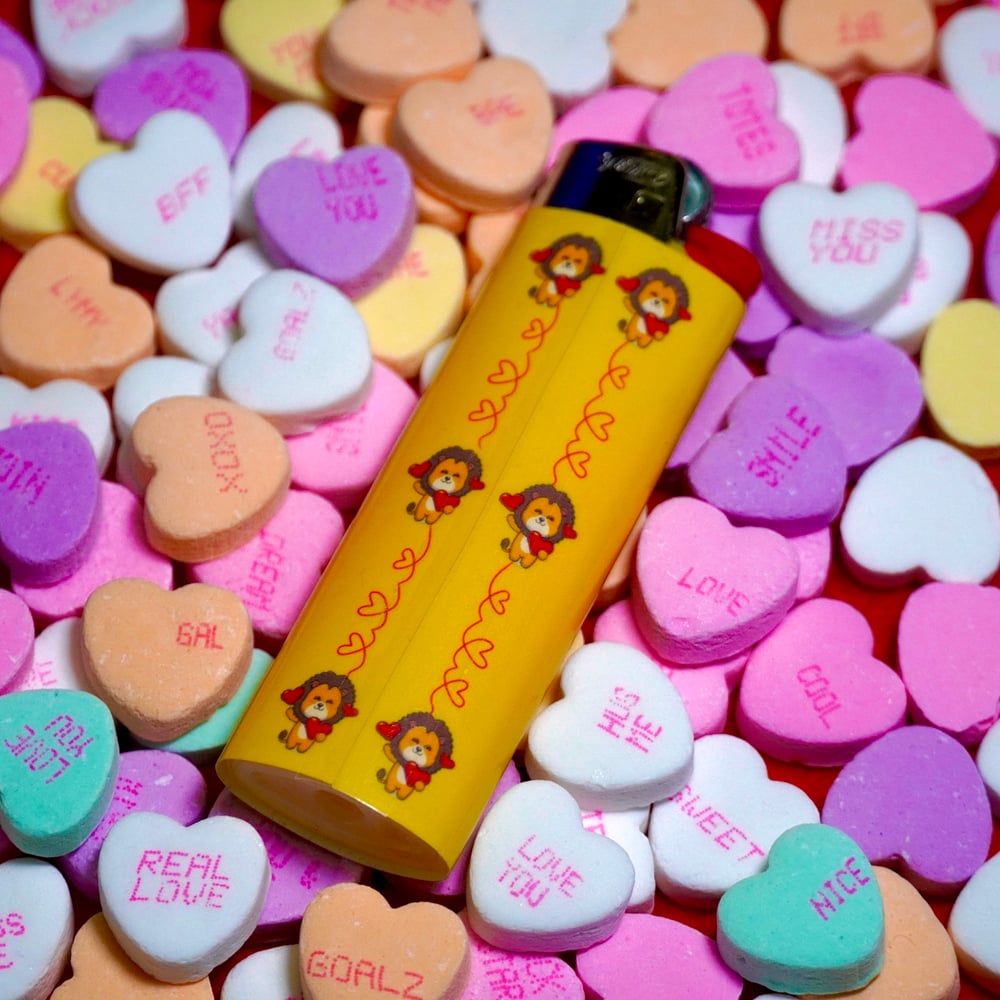 Image of I <3 Leo Lighter