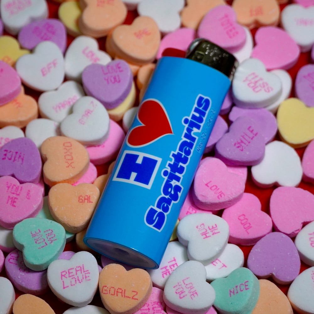 Image of I <3 Sagittarius Lighter