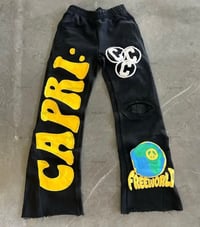 Image 2 of Capri Free World