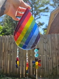 Image of Rainbow Flower Drop