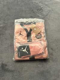 Image 3 of PSG pink