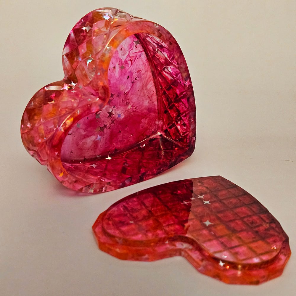 Image of Red/ Magenta Swirl Heart Box- Style #1