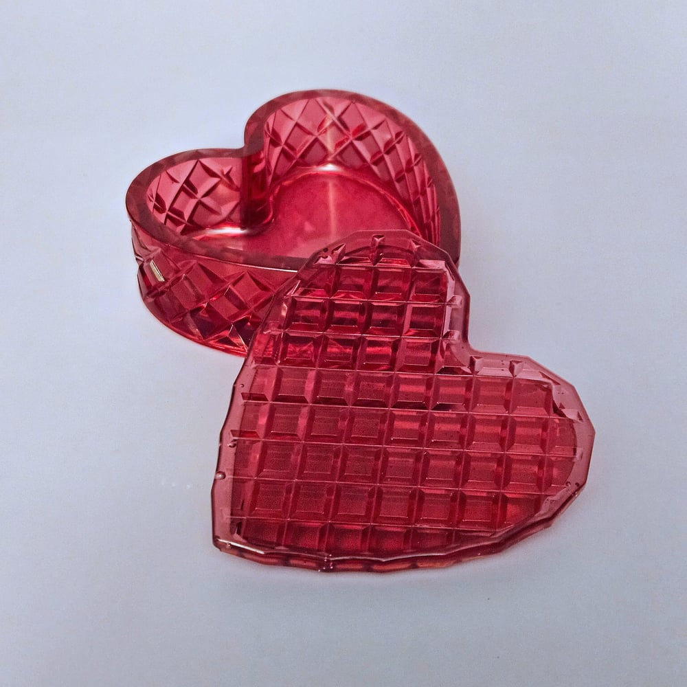 Image of Red Heart Box