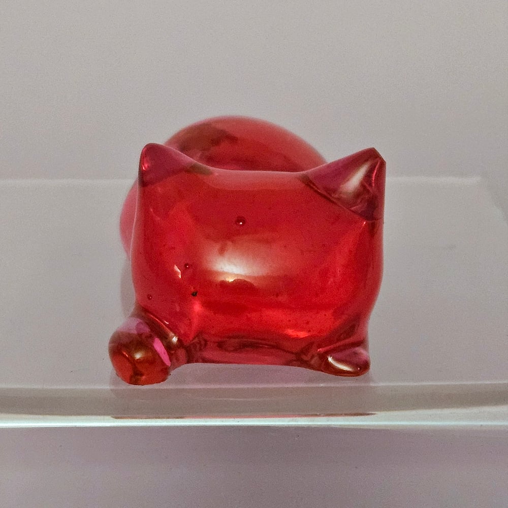Image of Magenta Kitty