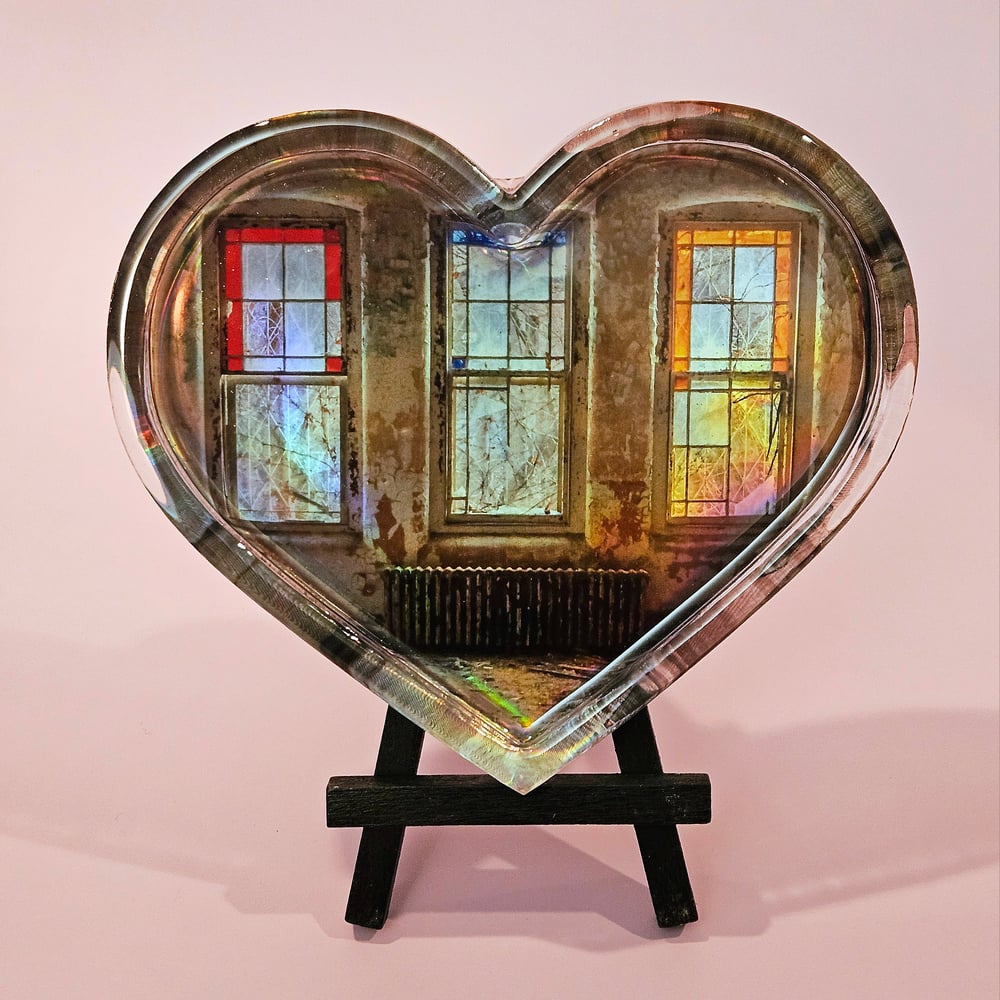 Image of Hudson River State Hospital Holographic Heart Tray