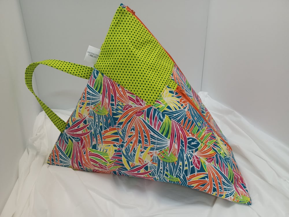 Image of Tropical Print  Large Triangle Bag 