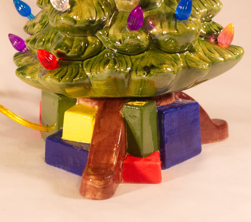 Image of Light up Vintage Mold Tree with Presents Base