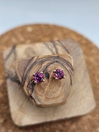 Image 5 of Rhodolite Garnet Earrings 